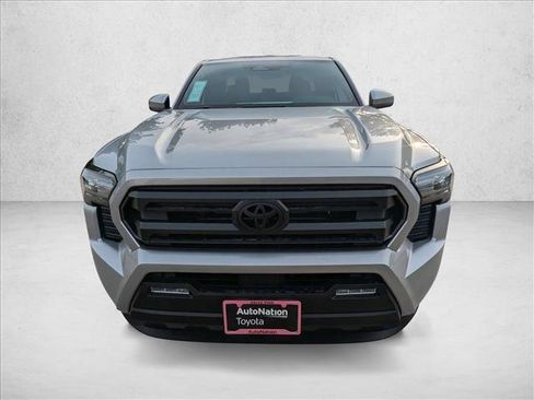 Used 2025 Toyota Tacoma SR5 image 6