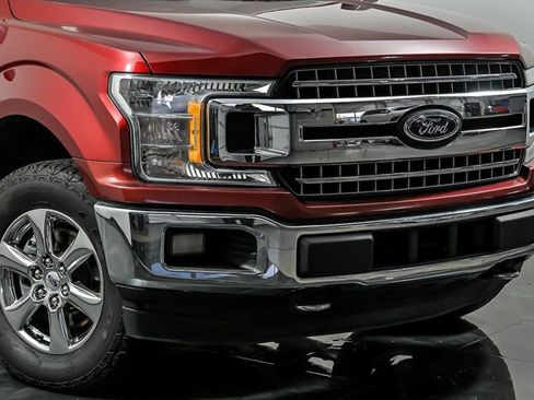 Used 2019 Ford F150 XLT w/ Equipment Group 302A Luxury AWD/4WD image 2