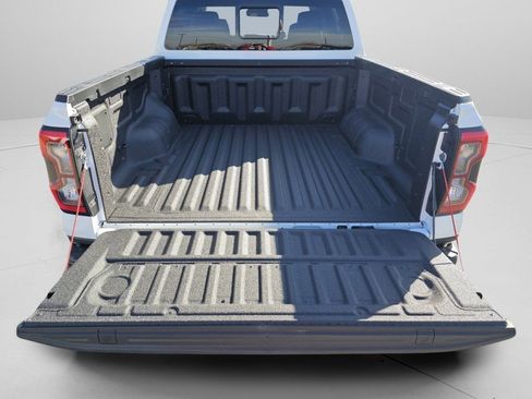 Used 2025 Ford Ranger XLT w/ Equipment Group 301A High AWD/4WD image 24