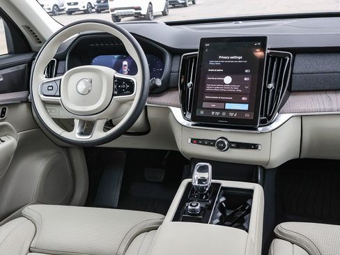 New 2026 Volvo XC90 T8 Ultra w/ Protection Package Premier image 23