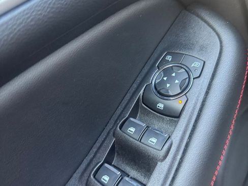 New 2024 Ford Edge ST-Line image 33