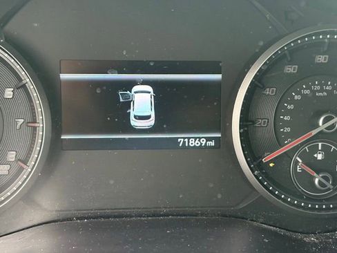 Certified 2023 Hyundai Santa Fe SEL image 13