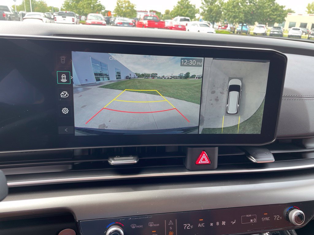 New 2027 Kia Carnival SX FWD image 22