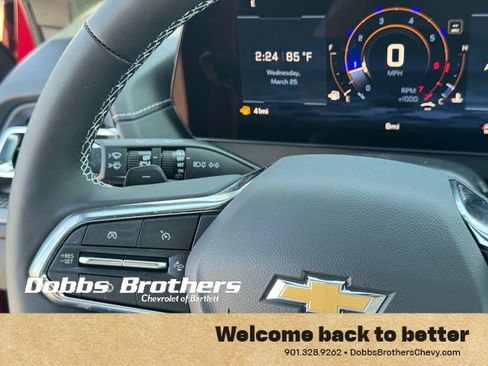 New 2026 Chevrolet Traverse LT w/ Sun and Wheel Package FWD image 14