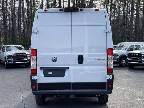New 2026 RAM ProMaster 2500 w/ Convenience Group FWD image 7