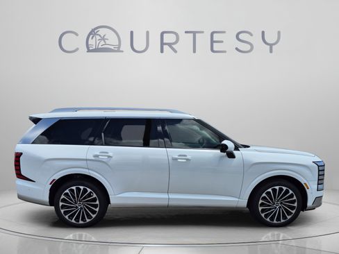 New 2027 Hyundai Palisade Calligraphy FWD image 6