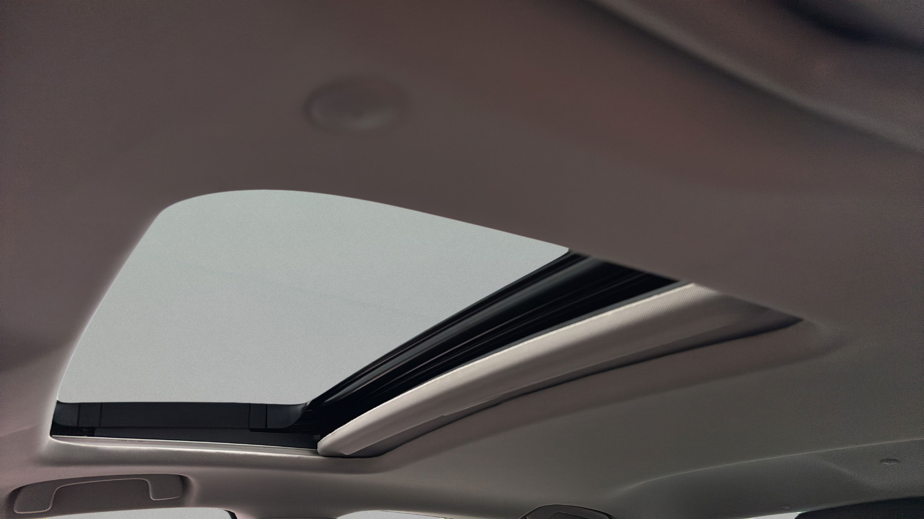 Used 2023 Honda Accord EX image 9