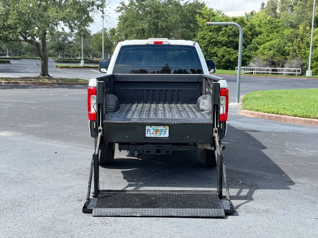 Used 2017 Ford F250 XL w/ Power Equipment Group AWD/4WD image 21