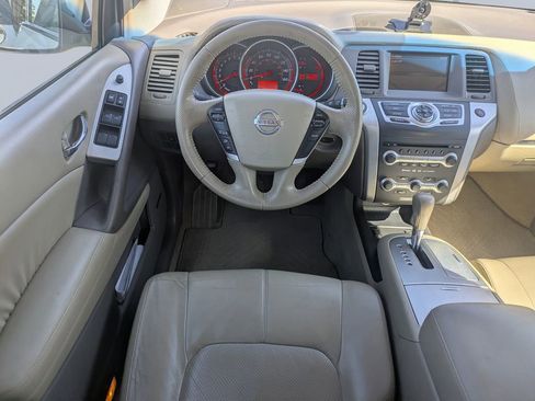 Used 2010 Nissan Murano SL w/ Leather Pkg image 16