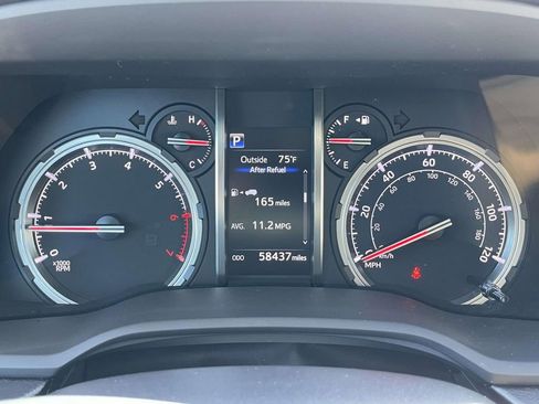 Used 2020 Toyota 4Runner TRD Off-Road Premium image 25