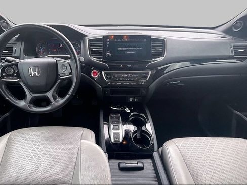 Used 2021 Honda Passport Touring image 16