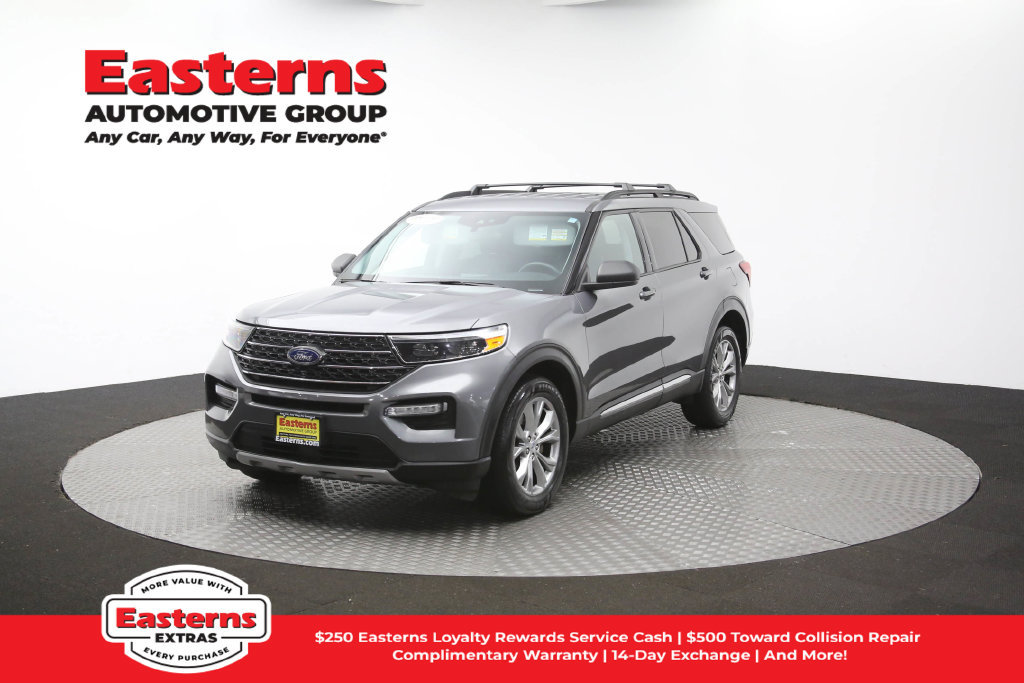 Used 2023 Ford Explorer XLT w/ Equipment Group 202A AWD/4WD image 56