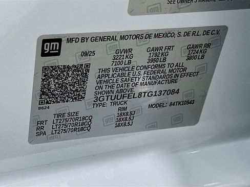 New 2026 GMC Sierra 1500 AT4X AWD/4WD image 34