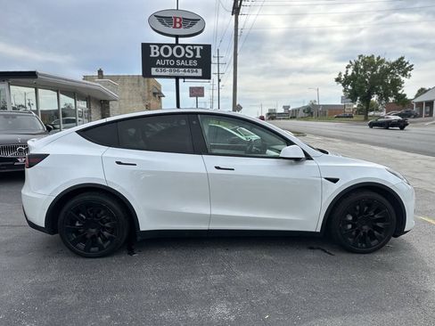Used 2021 Tesla Model Y Long Range AWD/4WD image 8