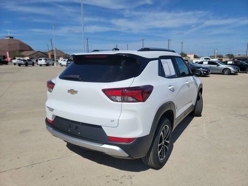 Used 2026 Chevrolet TrailBlazer LT w/ Convenience Package FWD image 7