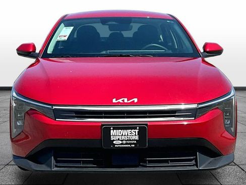 Used 2025 Kia K4 FWD image 3