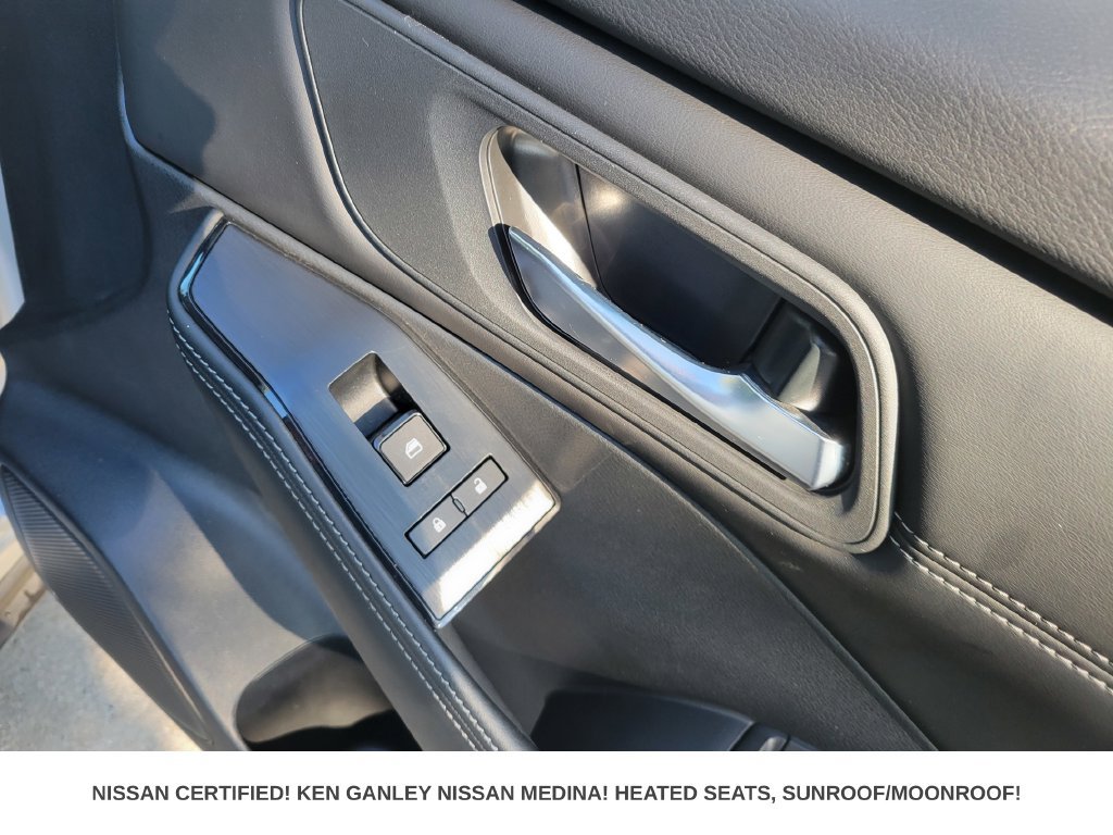 Certified 2024 Nissan Rogue SV w/ SV Premium Package AWD/4WD image 53