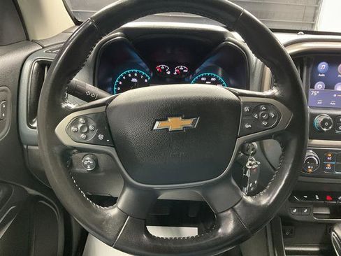 Used 2022 Chevrolet Colorado Z71 image 11