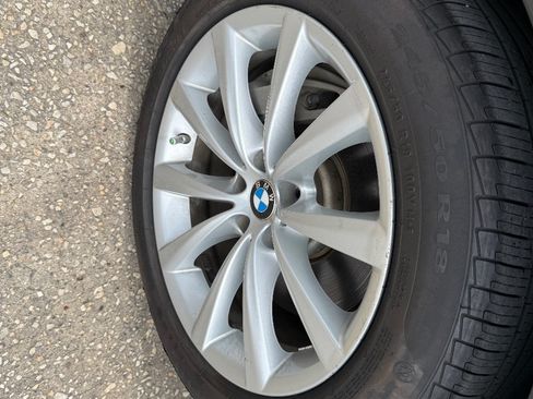 Used 2017 BMW 740i RWD image 8