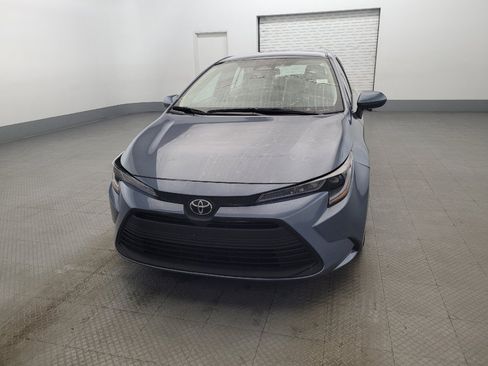 Used 2025 Toyota Corolla LE FWD image 15