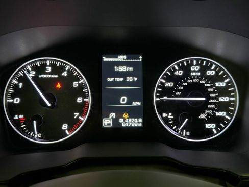 Used 2020 Subaru Outback Premium image 7