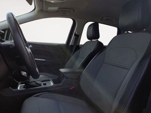 Used 2019 Ford Escape SE AWD/4WD image 9