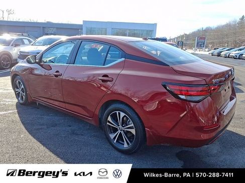 Used 2022 Nissan Sentra SV image 5