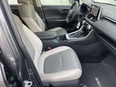 Used 2024 Toyota RAV4 LE image 45