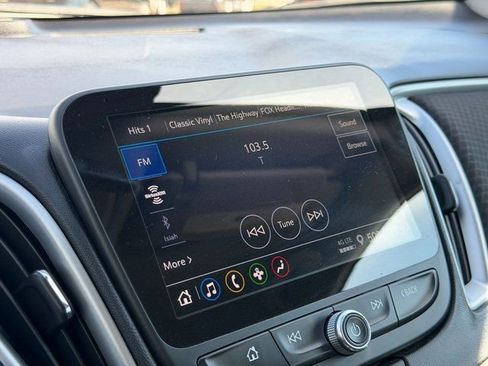 Used 2024 Chevrolet Malibu LT image 29