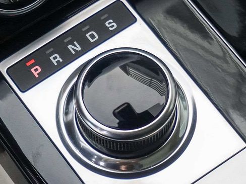 Used 2022 Land Rover Range Rover Westminster Edition image 21