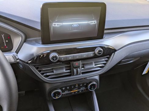 New 2026 Ford Escape Active w/ Cold Weather Package AWD/4WD image 11