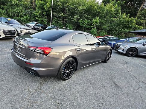 Used 2022 Maserati Ghibli Modena image 22