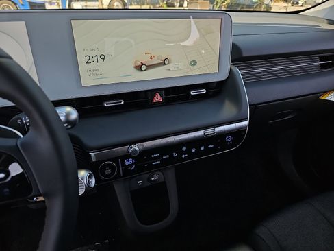 Used 2024 Hyundai Ioniq 5 SEL image 20