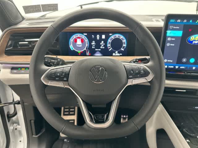New 2027 Volkswagen Atlas SEL R-Line AWD/4WD image 8