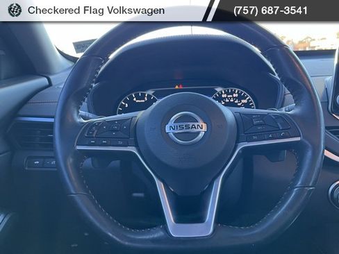 Used 2022 Nissan Altima 2.5 SR w/ Midnight Edition Package image 33