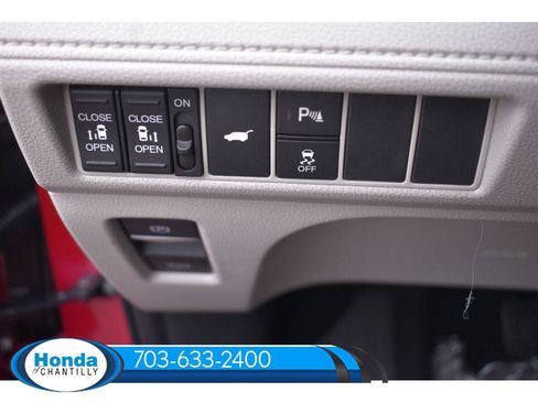 New 2026 Honda Odyssey Touring image 22
