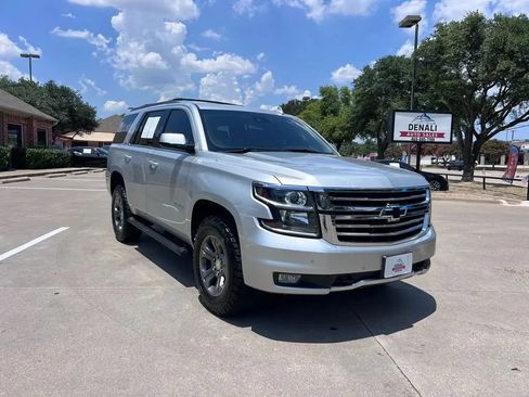 Used 2018 Chevrolet Tahoe LT AWD/4WD image 2