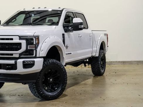 Used 2020 Ford F250 Lariat image 22