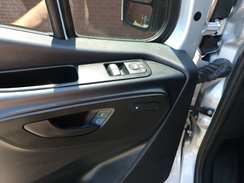 Used 2024 Mercedes-Benz Sprinter 2500 w/ Acoustic Package image 6