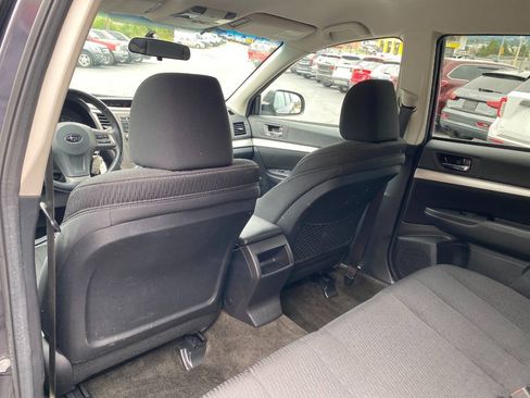 Used 2012 Subaru Outback 2.5i Premium AWD/4WD image 21