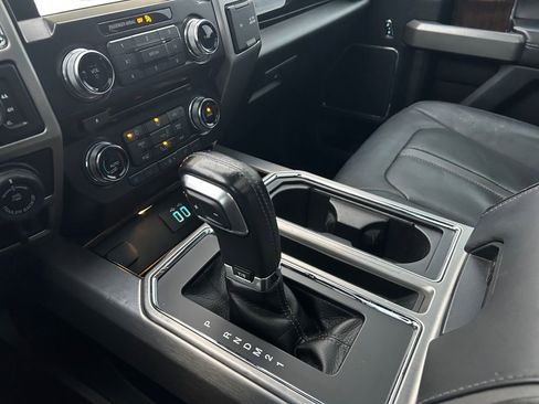 Used 2016 Ford F150 Platinum w/ FX4 Off-Road Package image 20