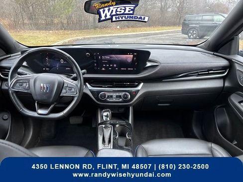 Used 2024 Buick Envista Sport Touring w/ Convenience I Package image 12