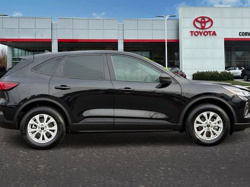 Used 2025 Ford Escape Active image 3