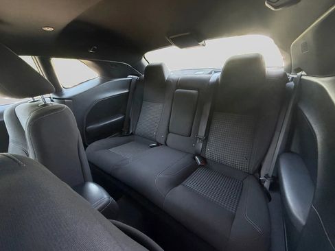Used 2023 Dodge Challenger SXT RWD image 28