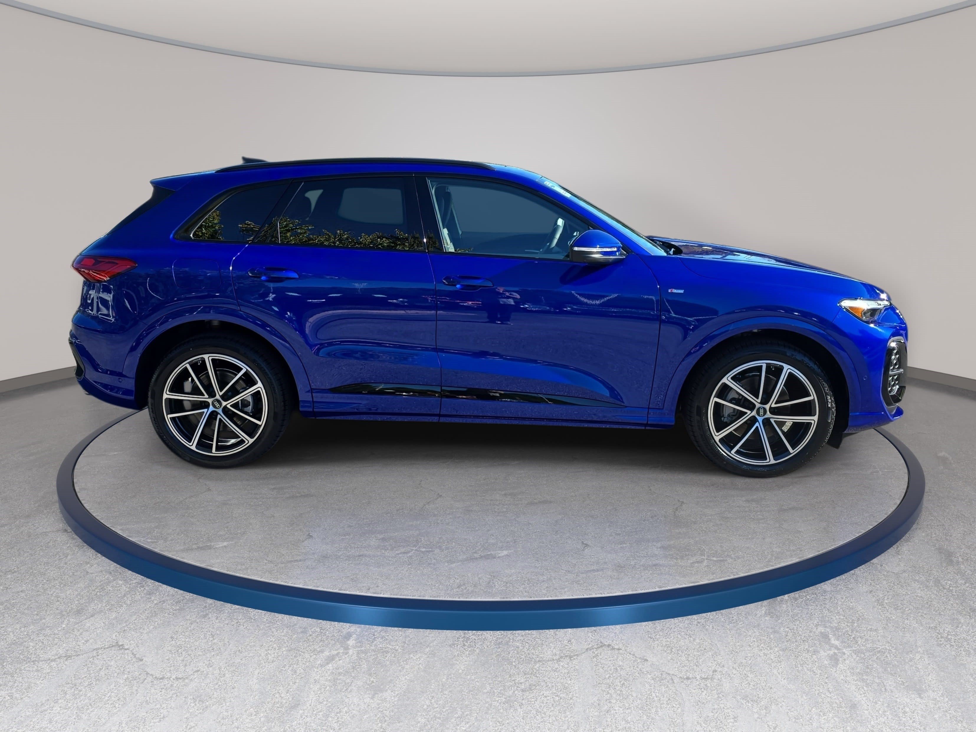New 2026 Audi Q5 Prestige AWD/4WD image 4