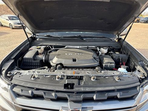 Used 2022 Chevrolet Colorado LT w/ Luxury Package image 28