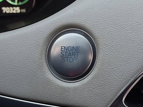 Used 2021 Hyundai Palisade Limited image 21