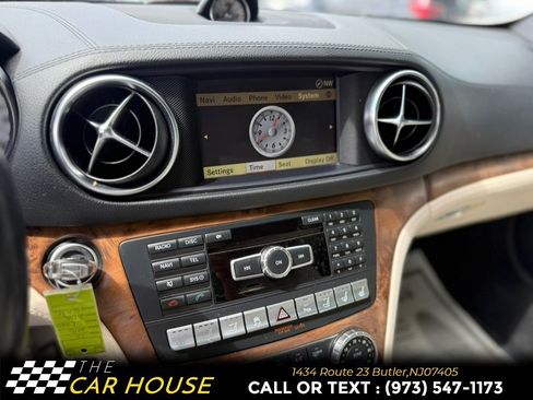 Used 2013 Mercedes-Benz SL 550 image 26