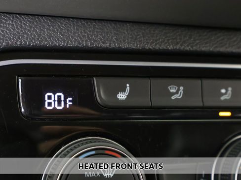 Certified 2023 Volkswagen Atlas SE AWD/4WD image 6
