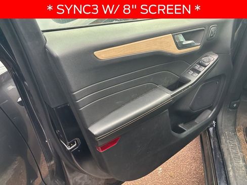 Certified 2021 Ford Escape Titanium w/ Titanium Elite Package image 11